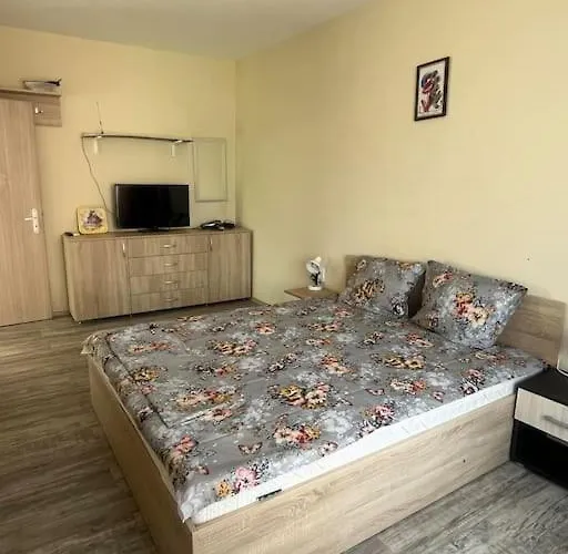 двустаен с басейн глобал Appartamento *